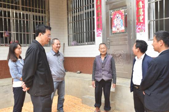 溢水镇大庄村走访贫困户2.JPG